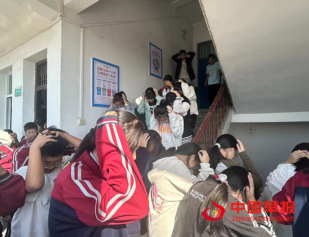 1727337077100544.png 260C5BBD5184D9AF666020EB2D9A8075.png