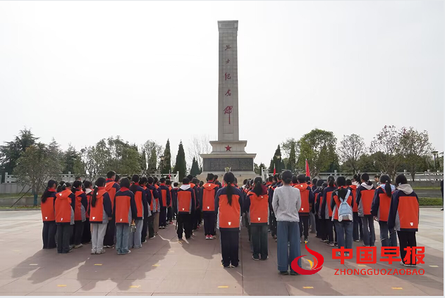 1743997026113661.png 2.png