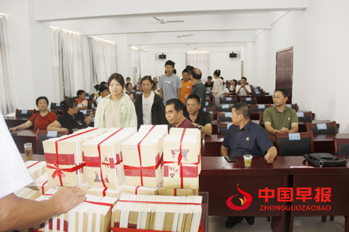 霍邱县公益国学堂、传承国学教育、提升文化素养(图3) 霍邱县公益国学堂、传承国学教育、提升文化素养(图3)