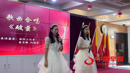 旗帜小记者走进安立军休所：以青春之声致敬建军伟业 用红色实践传承初心使命(图3)