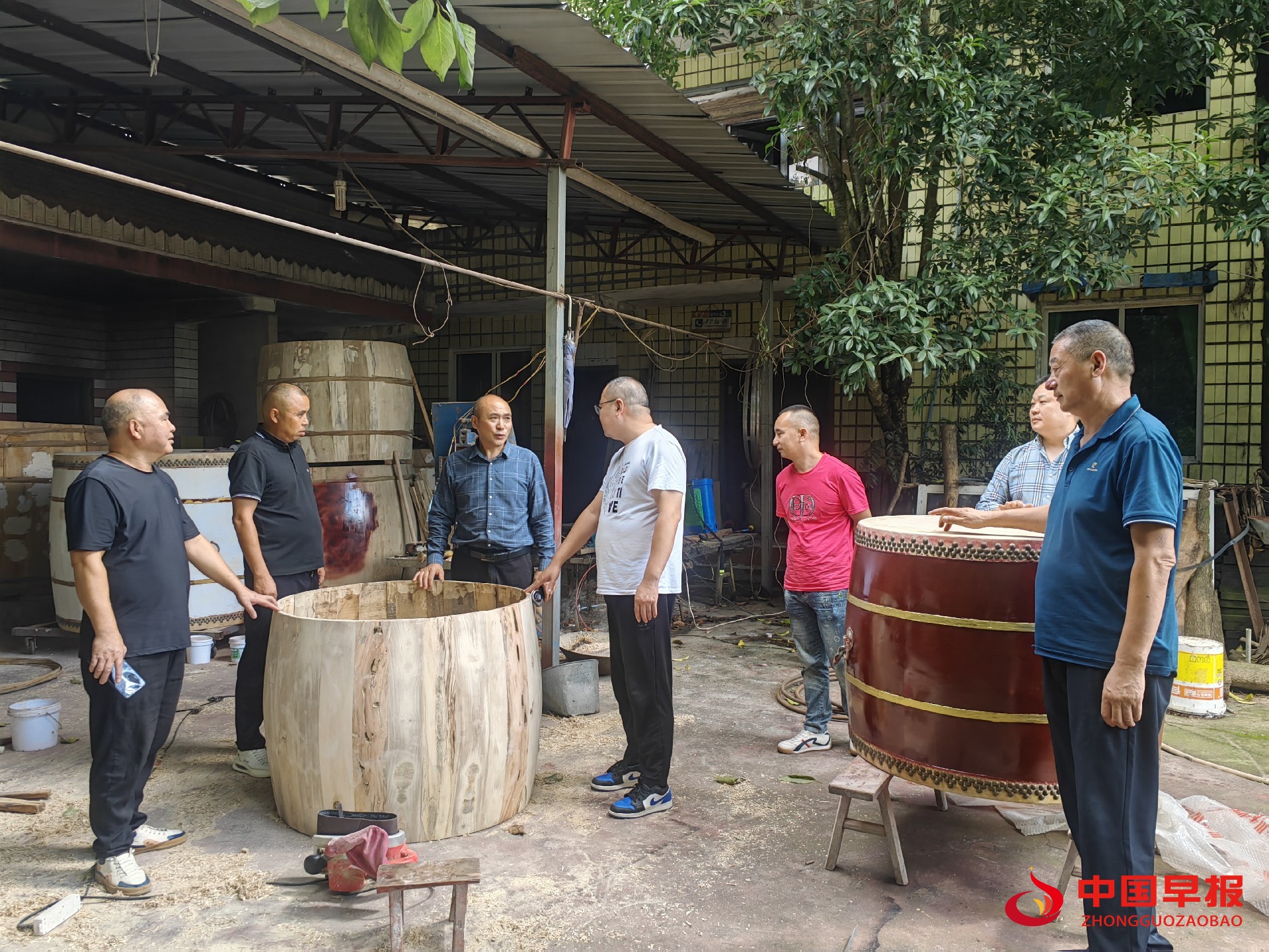 1758415121708892.jpg 2.jpg