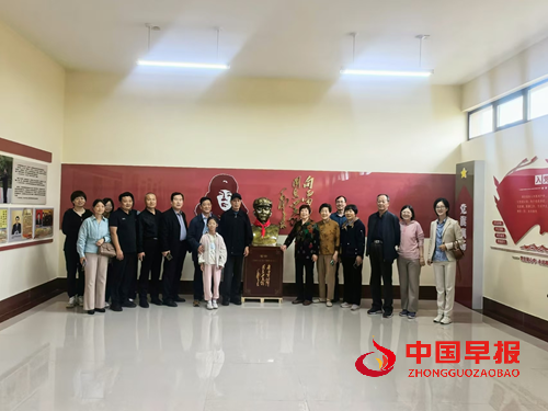 擦亮金色名片 锻造优良族风(图7)