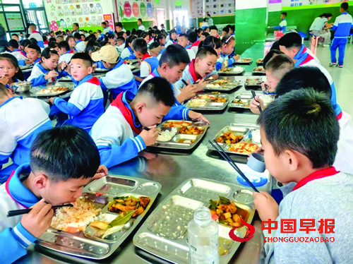 用心用情用力办民生事 青海海东托起群众“稳稳的幸福”(图6) 用心用情用力办民生事 青海海东托起群众“稳稳的幸福”(图6)